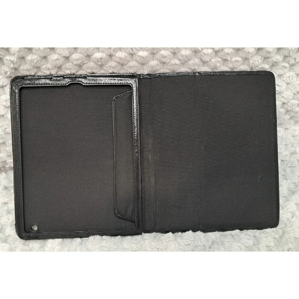 COACH Apple I Pad Semi-Hard Case Signature 